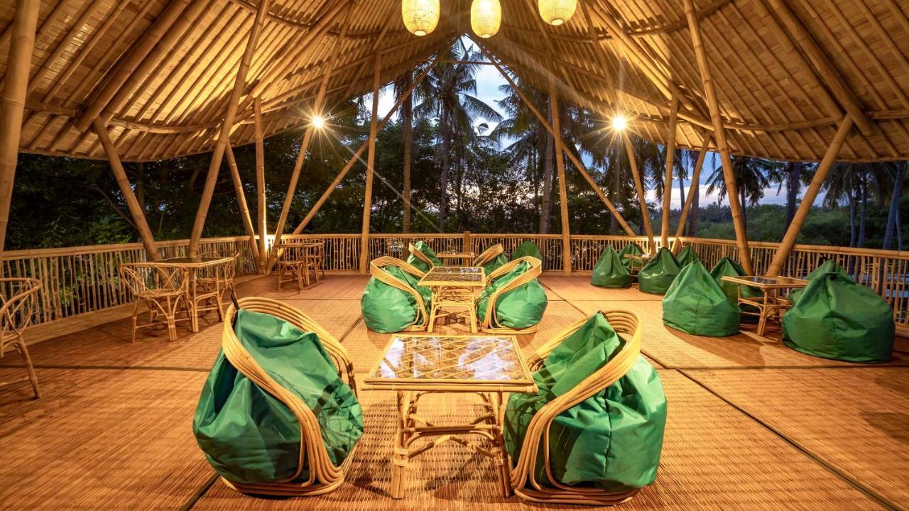 Pravasa Gili Resort By Kajane Gili Meno Ngoại thất bức ảnh